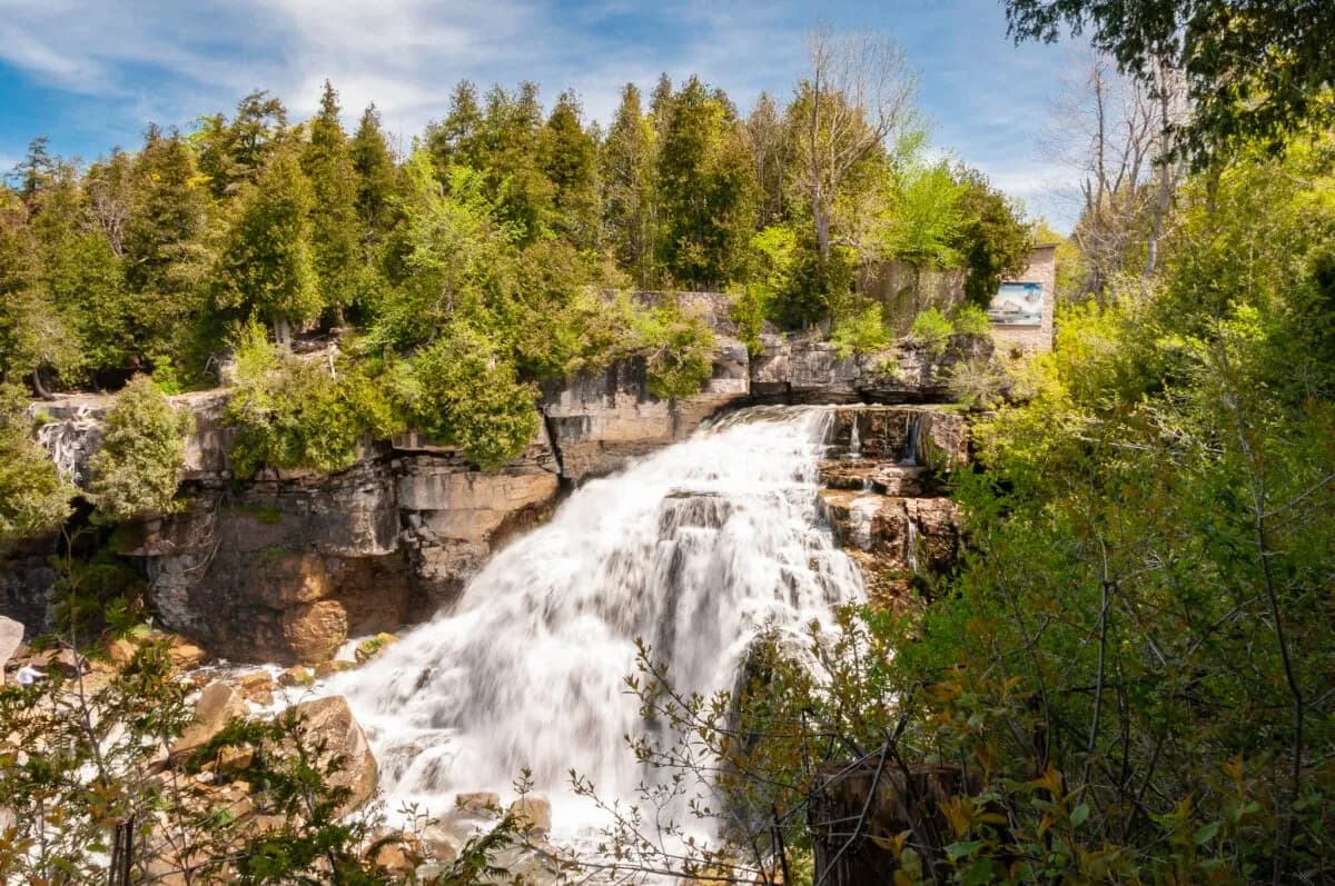Inglis Falls near Owen Sound, the water dropping over the limestone ledges